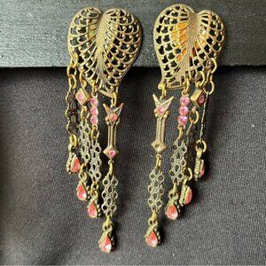 Vintage Banana Bob Heart Wings Pink Stone Dangle Clip On Earrings